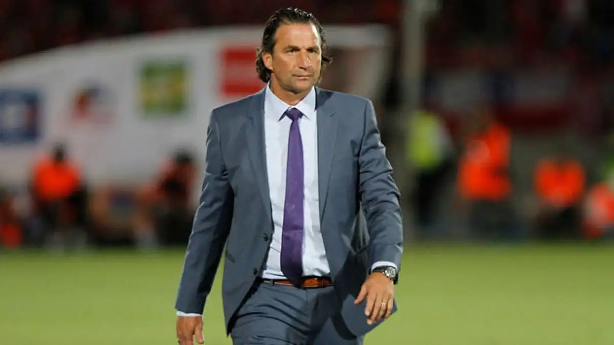 Juan Antonio Pizzi se perfila para dirigir Racing