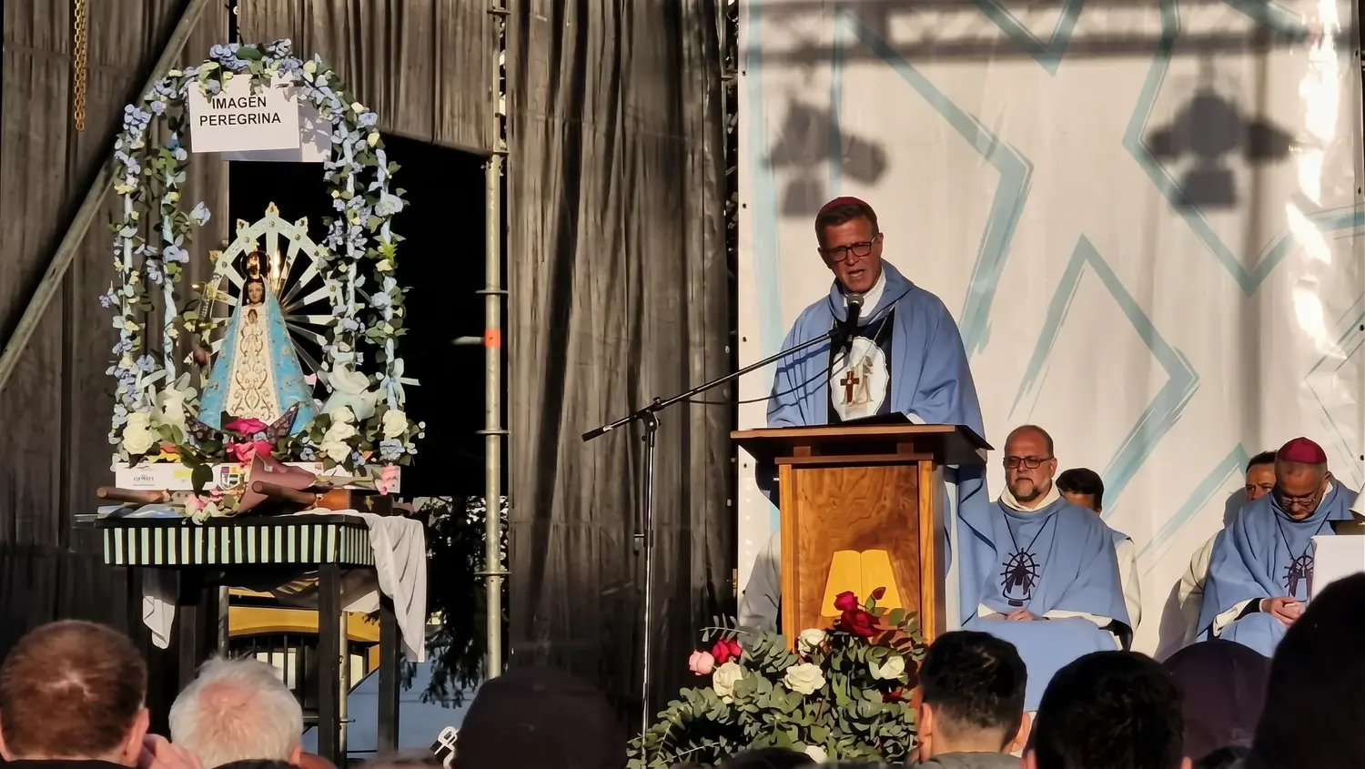 García Cuerva habló de una peregrinación "sin grietas" en Luján: "Nuestra patria tiene muchos abrazos pendientes"