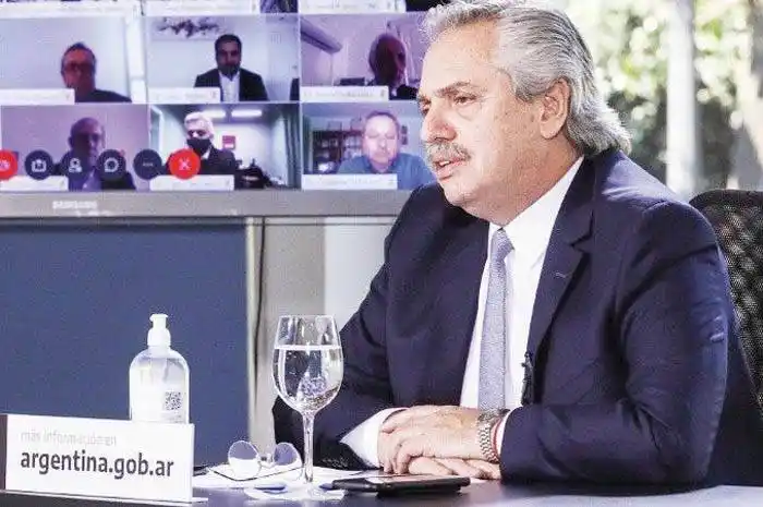 �SEstamos muy lejos de pensar que la situación está superada⬝