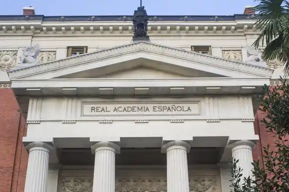 Se actualizó el Diccionario de la Lengua Española: conocé algunos de los nuevos términos que incluyó la RAE