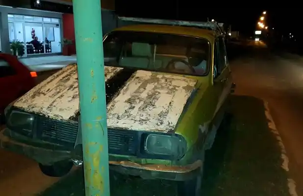 #PeriodistaPorElDía: Perdió el control y chocó contra una columna  