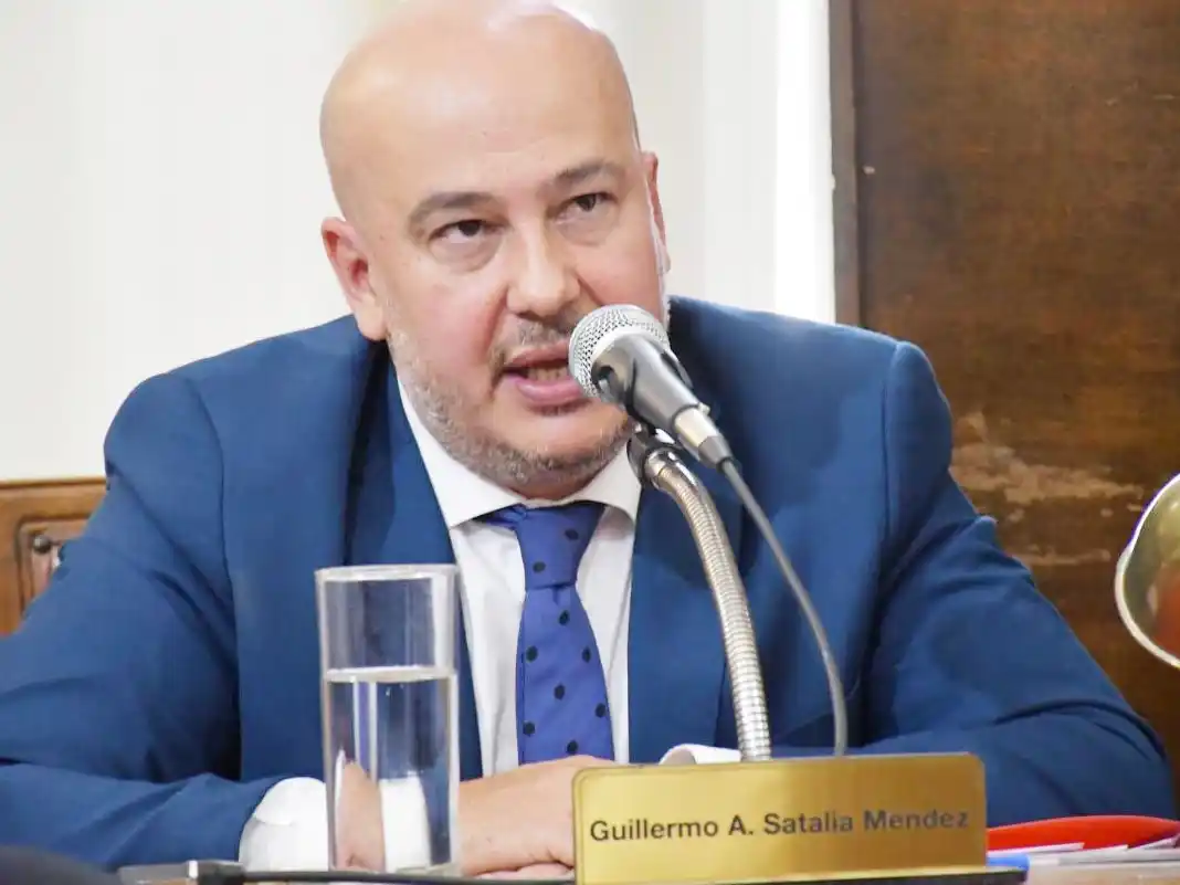 Satalía Méndez: “Sin rumbo el mileísta Azcué está cada día más parecido a Milei, 5 orgánicas en 2 años es improvisación”