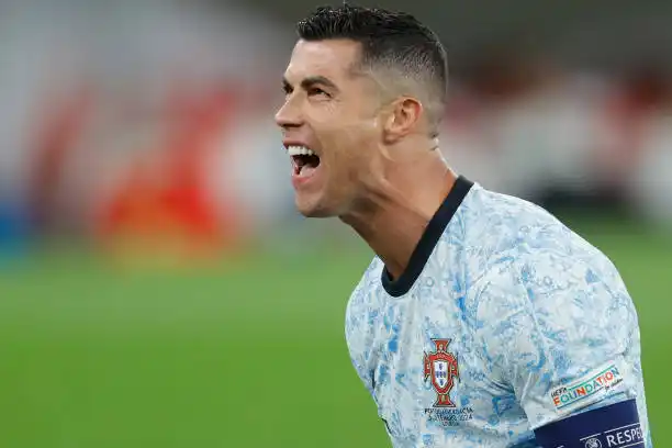 Cristiano Ronaldo llegó a los 900 goles en su carrera