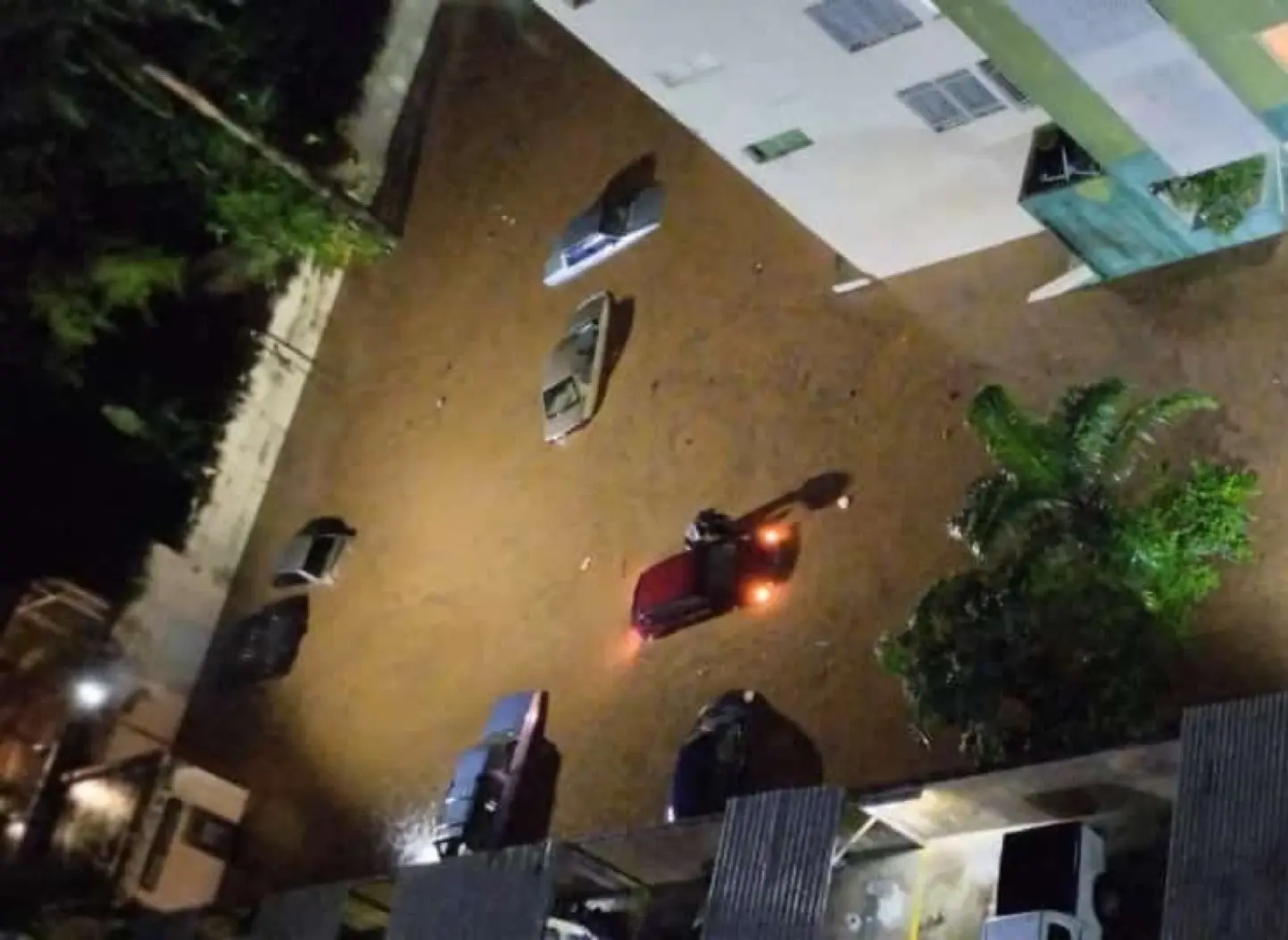 LLUVIAS prenden las alarmas en Aragua, Lara, Miranda y Caracas este #26Jul