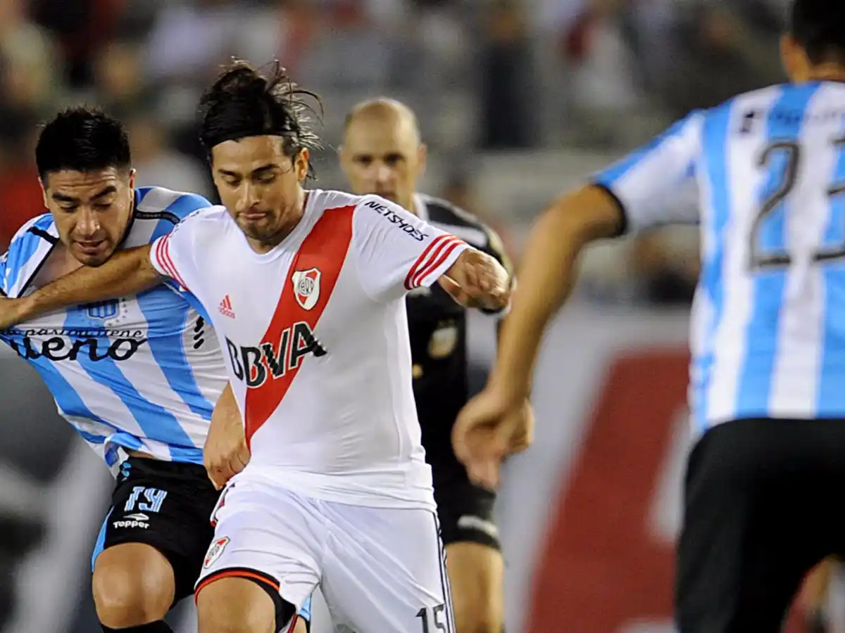Domingo clásico con River Plate - Racing y otras atracciones 
