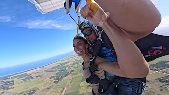 “Pura vida”: el salto en paracaídas de María Susini y la reacción de Facundo Arana tras la separación