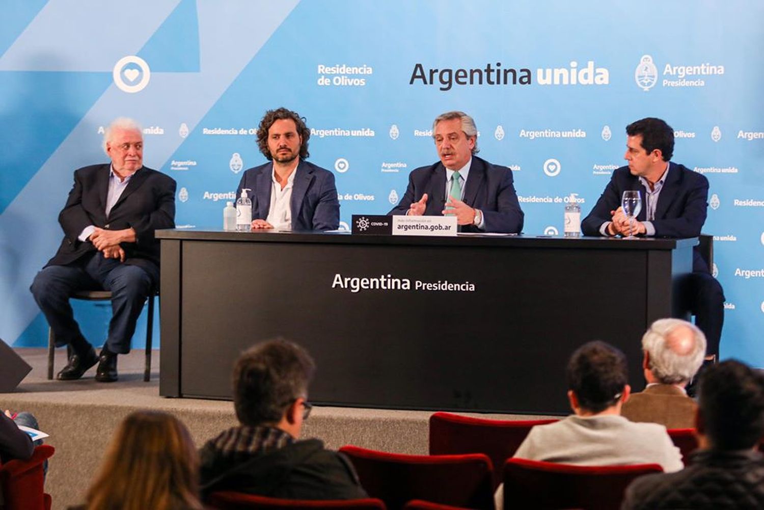 Fernández confió en que esta semana las pymes accederán a los créditos con garantía del Estado
