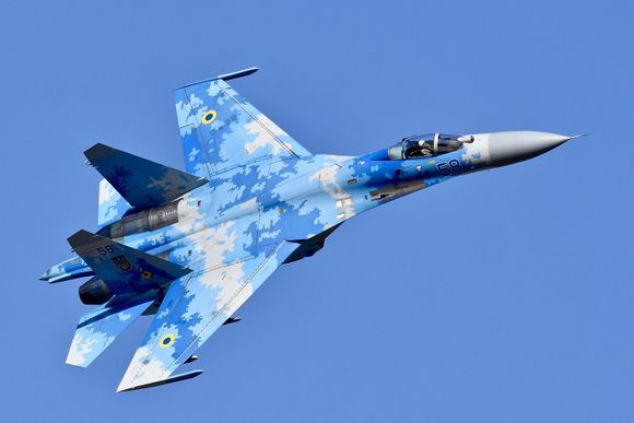 Ucrania podría incorporar radares AESA y sistemas de guerra electrónica de Saab a sus cazas MiG-29, Su-27 y otros