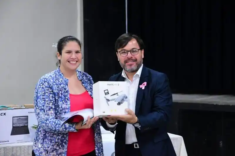 Equipos informáticos para institutos de toda la provincia