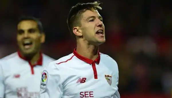 Con dos de Vietto, el Sevilla de Sampaoli goleó y es escolta