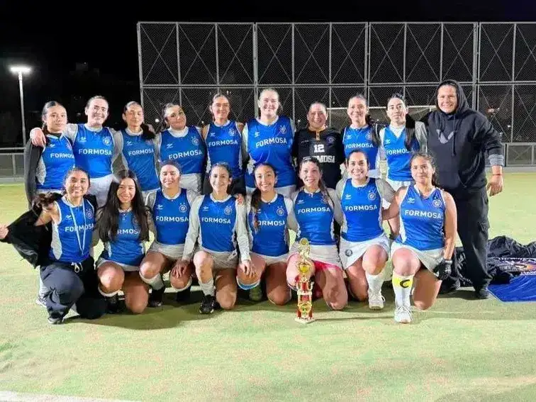 Sol de América se adueñó del
Apertura en Damas y Caballeros