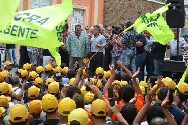 La Uocra manifestó su apoyo a la gestión de Urribarri 