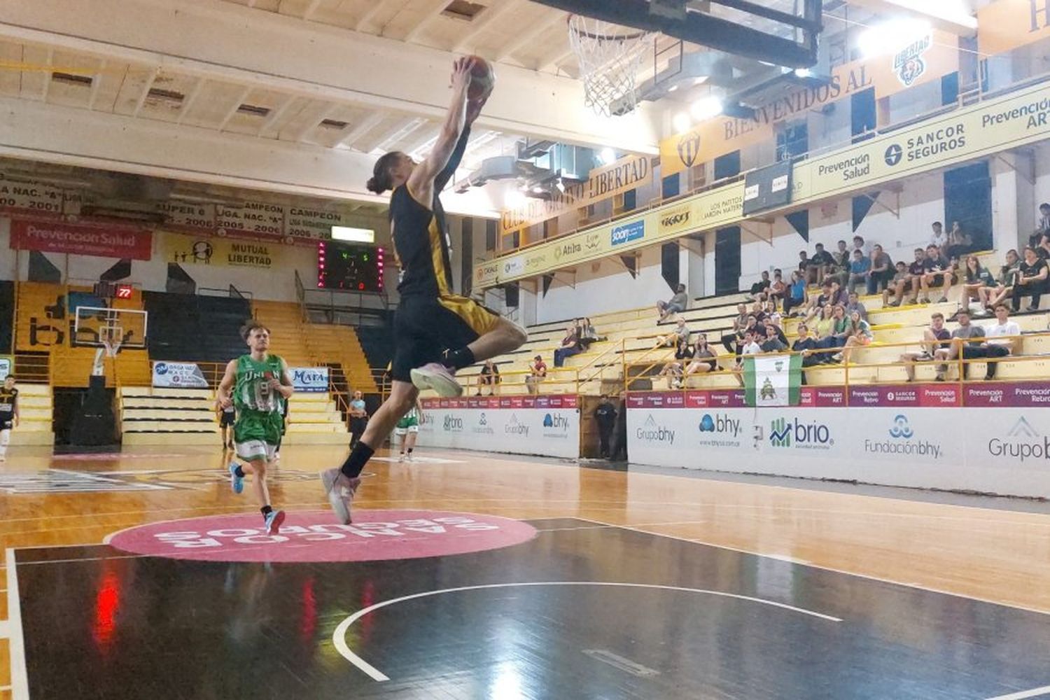 Libertad se quedó con el clásico sunchalense