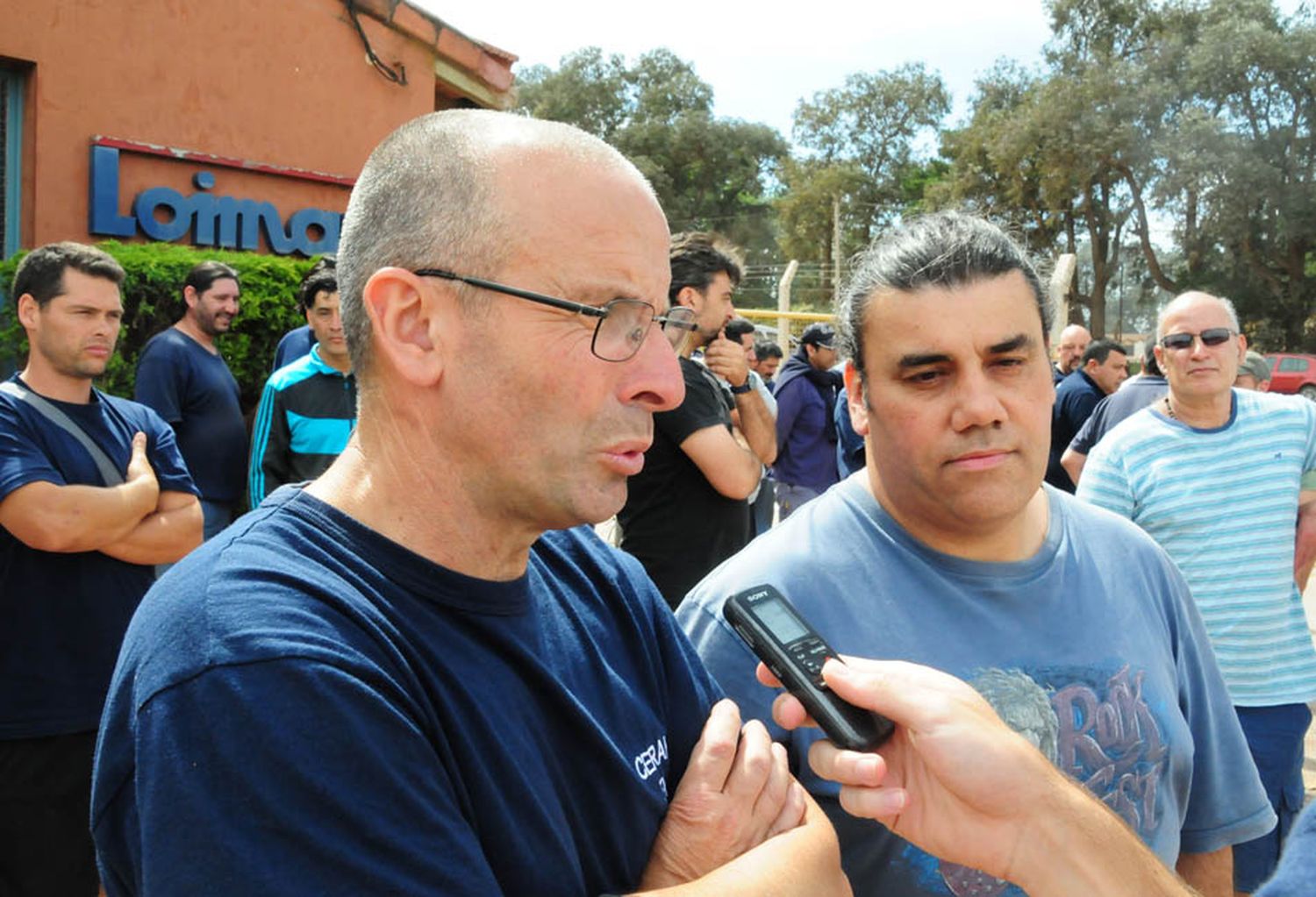 Operarios de Loimar continuan a la espera de una  solucion luego de vencida la conciliacio
