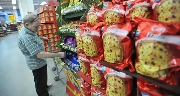 Existe variedad y diversidad de precios para laa Fiestas, todo depende de lo que esté acorde al bolsillo.