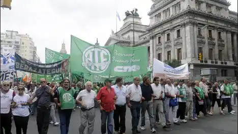 Estatales de Ate van al paro el 6 de junio