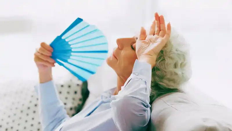 Recuerdan los principales cuidados que deben tener las personas mayores frente al calor