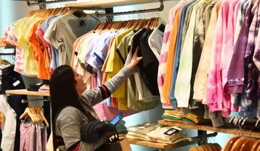 Las ventas minoristas pyme cayeron 2,9 % anual en noviembre