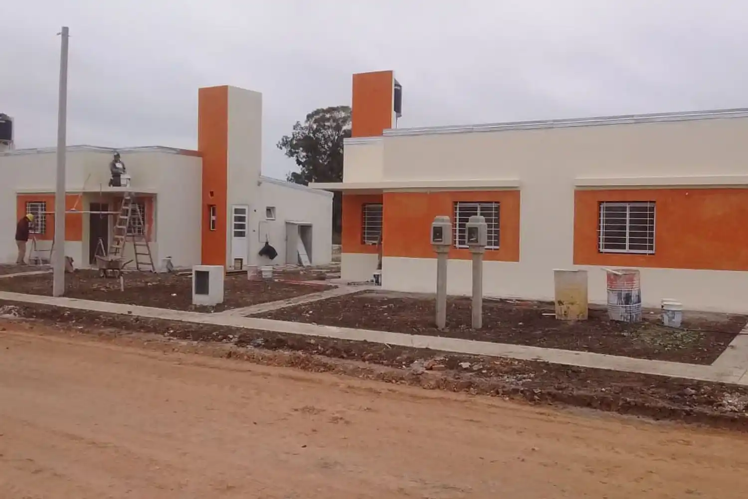 Informan "importantes grados de avance" en las 78 viviendas que se construyen en la ciudad