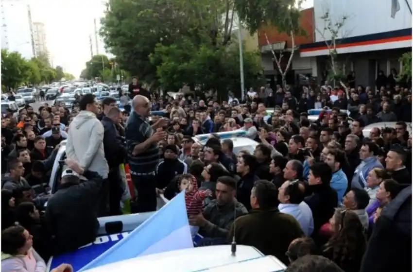 Seis policías y dos civiles fueron procesados por el delito de sedición en Mar del Plata