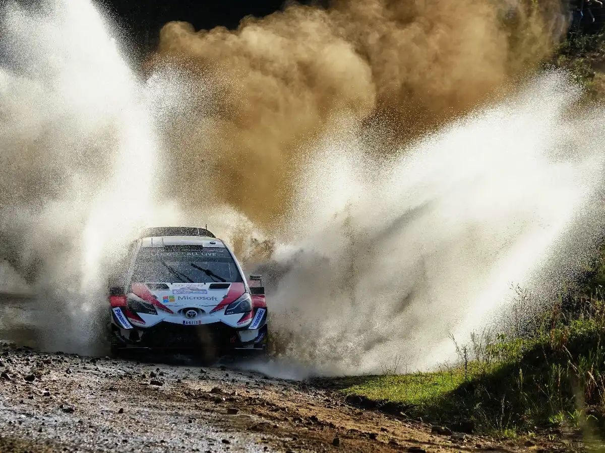 El estonio Tanak manda en Córdoba