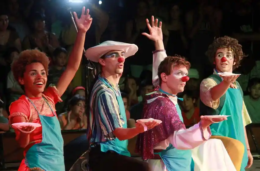 Payasos del país y del mundo invaden el centro rosarino