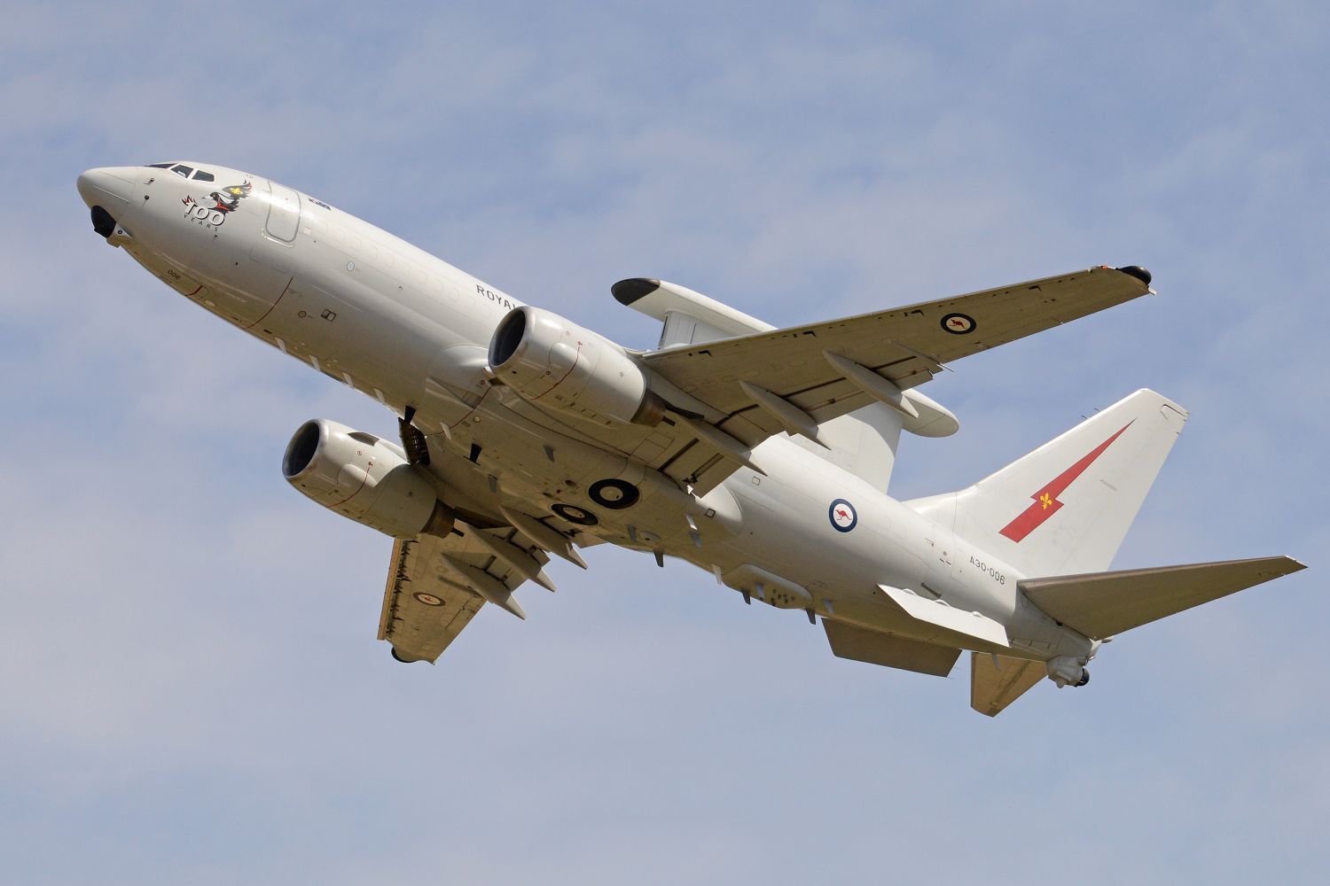 USAF selects Boeing E-7 Wedgetail to replace its AWACS fleet