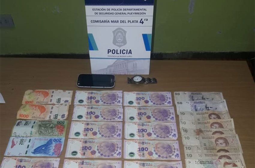 Un aprehendido y tres prófugos tras una entradera en el barrio Rivadavia