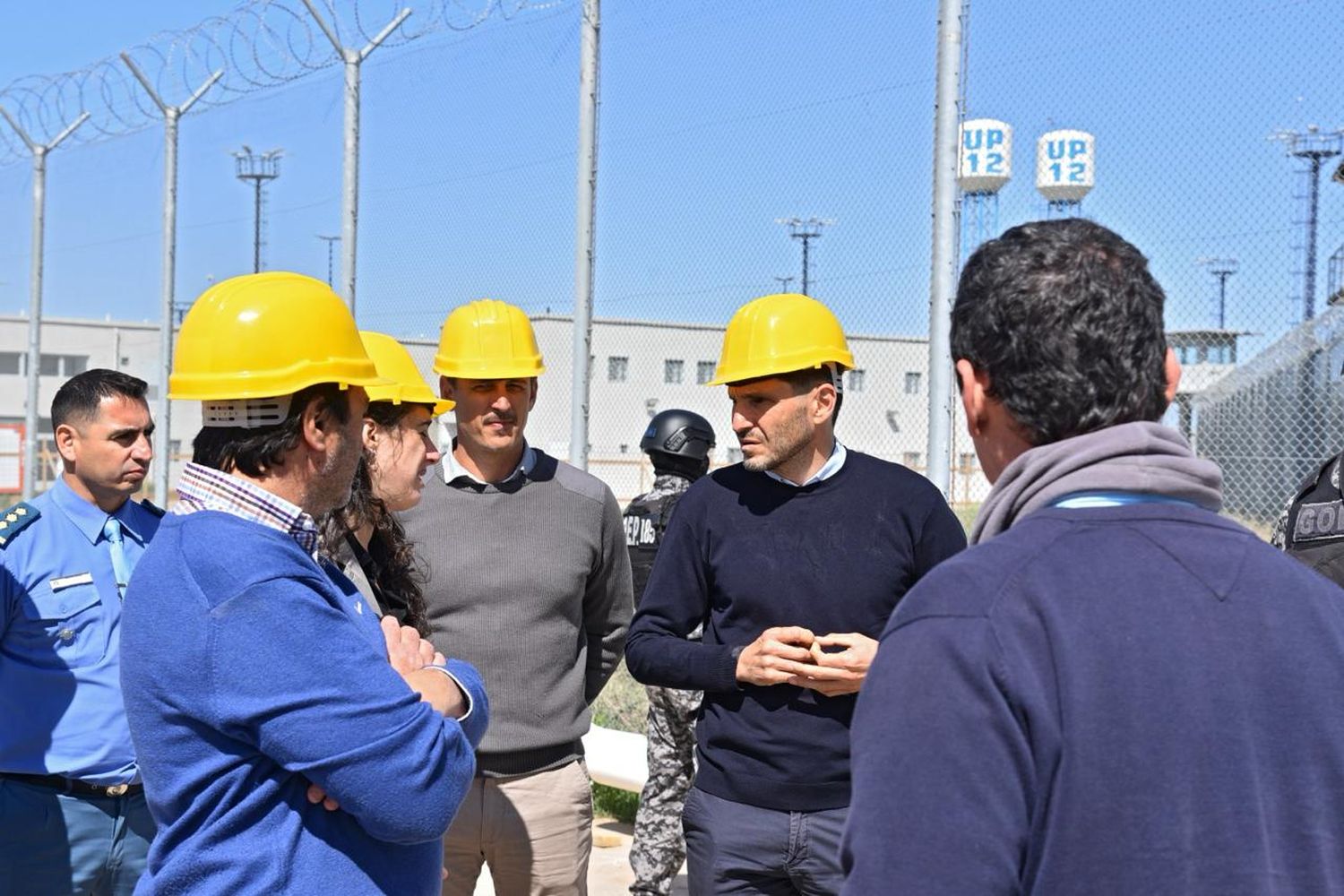 Pullaro supervisó los avances en la construcción de los 4 nuevos pabellones del Complejo Penitenciario Rosario