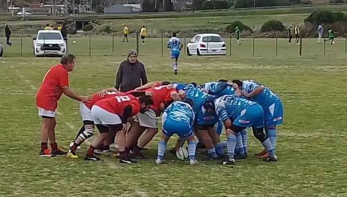 Plena acción, para los T-Rex en el Club Náutico