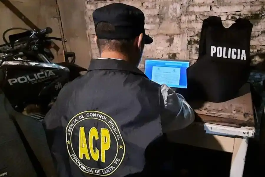 Dos policías terminaron detenidos por un hecho de abuso sexual contra compañeras