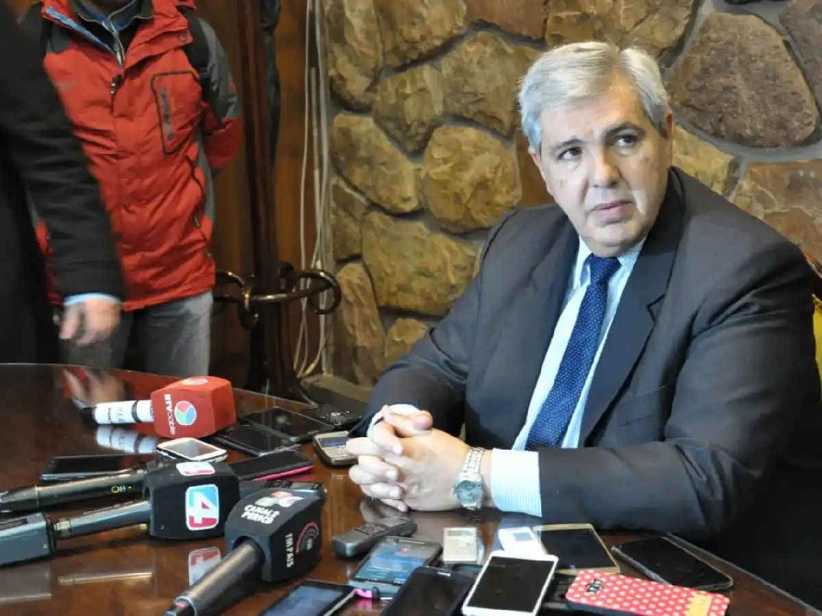 El vicegobernador de Jujuy también dio positivo de coronavirus