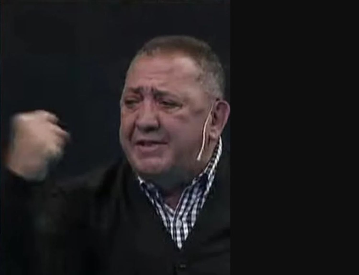 Luis D’Elia pasó del "amor, amor" y criticar a Alberto a pelearse por TV para defender al presidente: "Ustedes son cagones"
