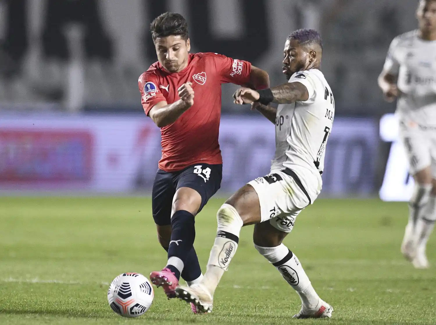 Palacios puede desnivelar en el ataque de Independiente.