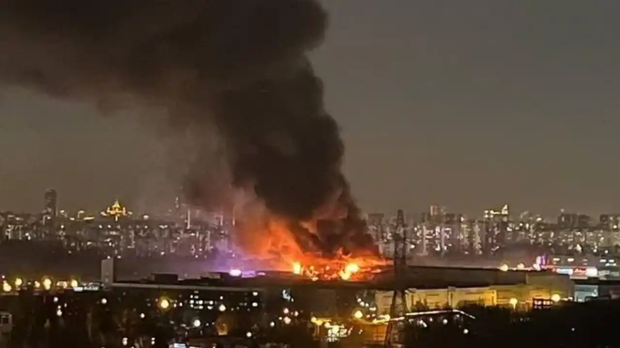Ataque terrorista en el shopping Crocus de Moscú causa más de 40 muertos y un centenar de heridos