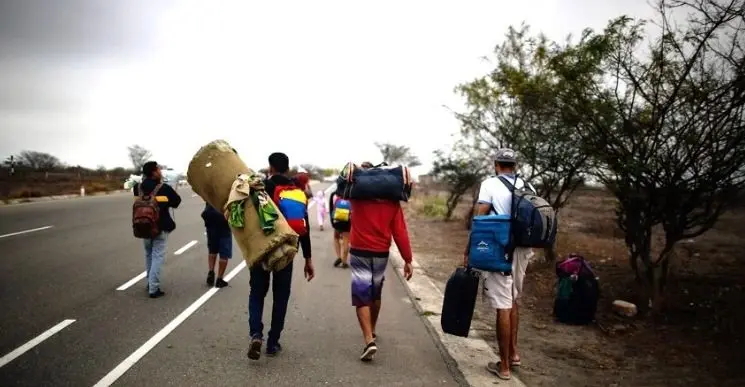 “LES DABAN COMIDA PODRIDA”: Maduro indignado por situación de migrantes venezolanos en EE.UU.