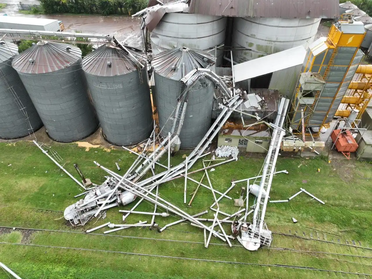 Fuerte tormenta en Bombal dejó serios destrozos - 8