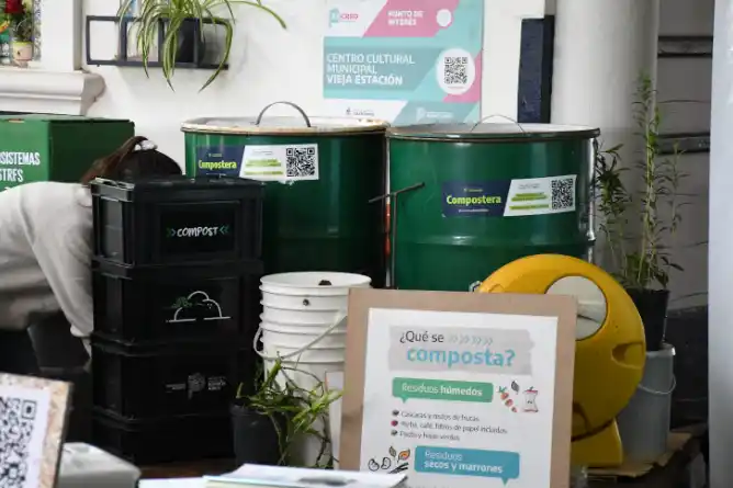 Una compostera entregada en Chascomús impulsó un proyecto ambiental en la Facultad de Medicina de Mar del Plata