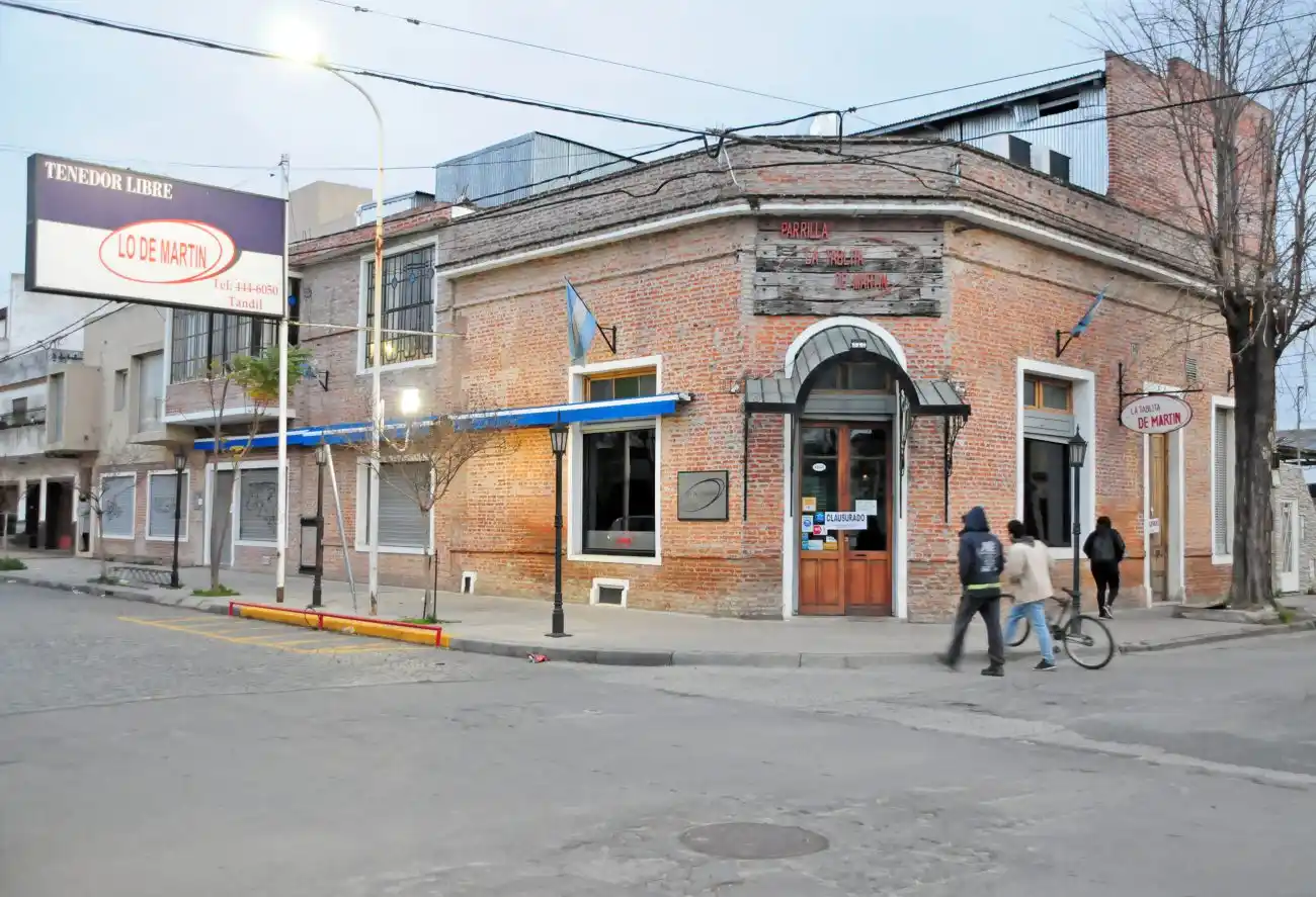 Levantaron la clausura al restaurante “La Tablita de Martín”