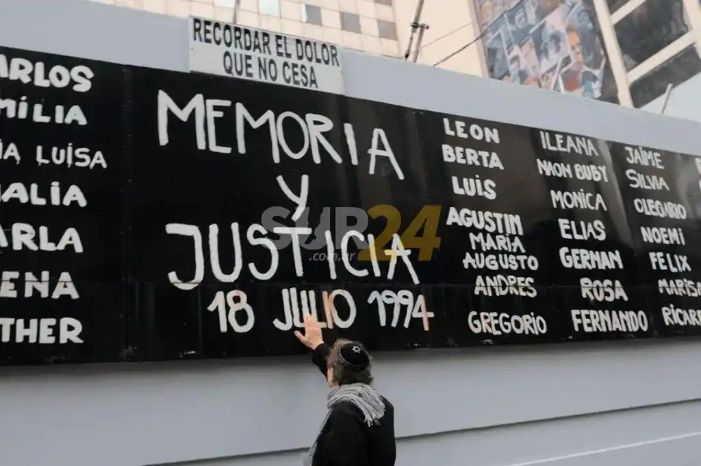 Realizarán un emotivo acto virtual a 27 años del atentado a la AMIA