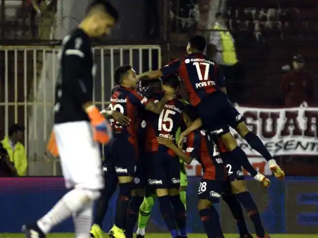 La Superliga deja en suspenso la quita de puntos para San Lorenzo y Huracán
