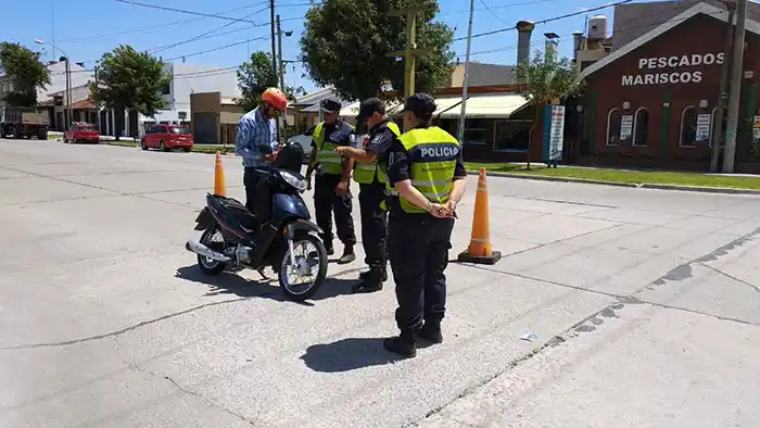 Amenazó a un agente policial en la calle y terminó preso