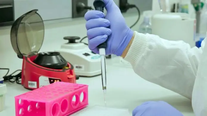 Reportan otros 12.725 nuevos contagios de coronavirus y 135 muertos