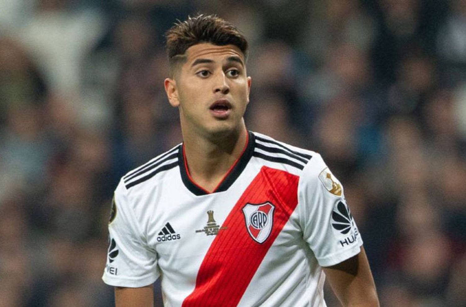 Palacios se fracturó el peroné y no jugará ante Central