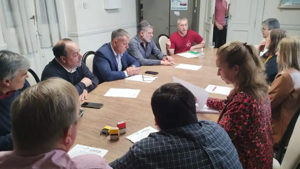 Suba de tasas: Juntos presentó una contrapropuesta