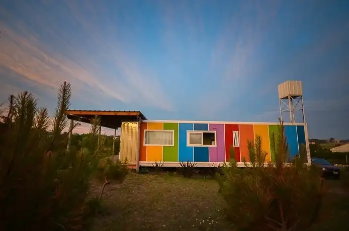 casa contendedor