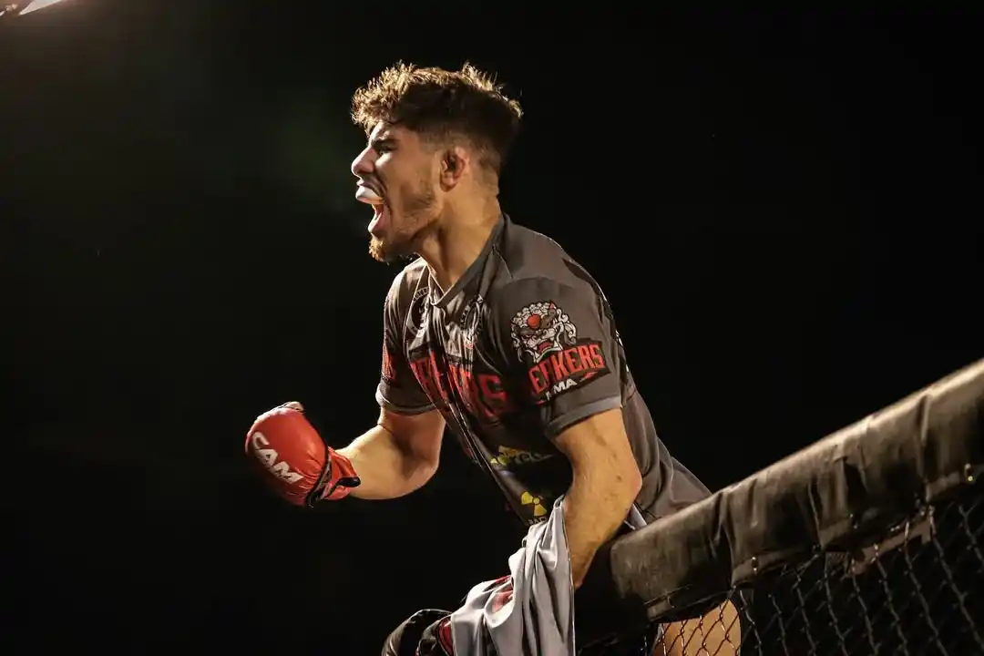 Maidana tiene 24 años, y entrena desde los 11.