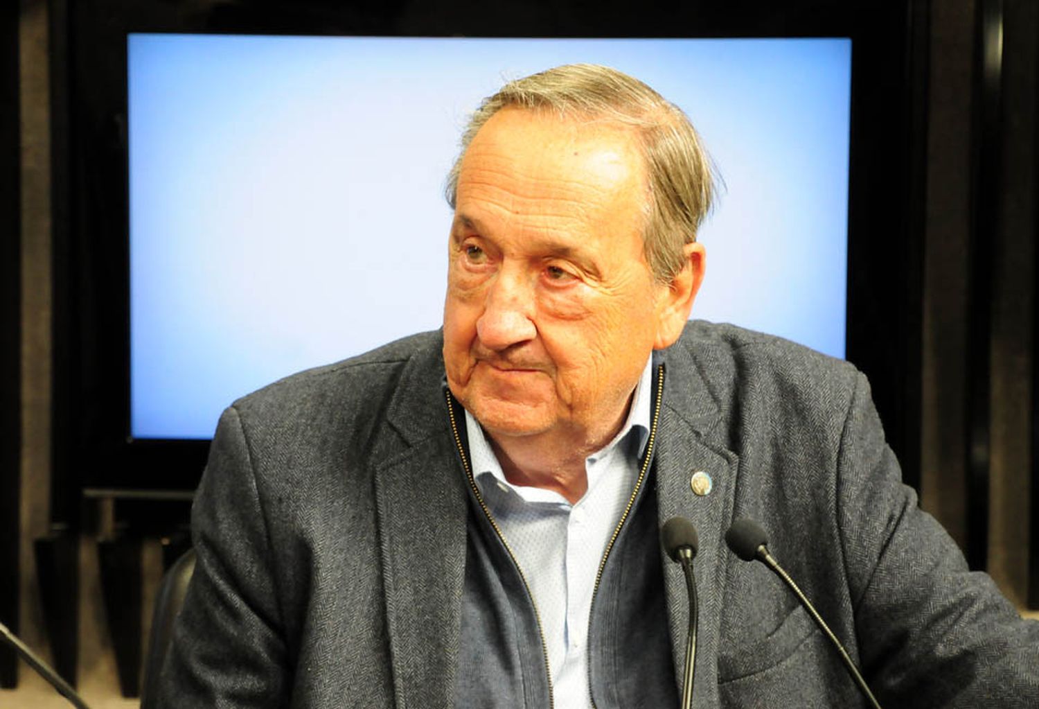 Lunghi se mostró molesto con la propuesta de Echazarreta