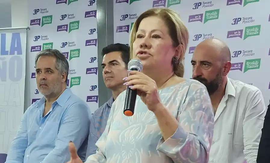 Graciela Camaño inauguró un local partidario en San Martín y lanzó su precandidatura a gobernadora