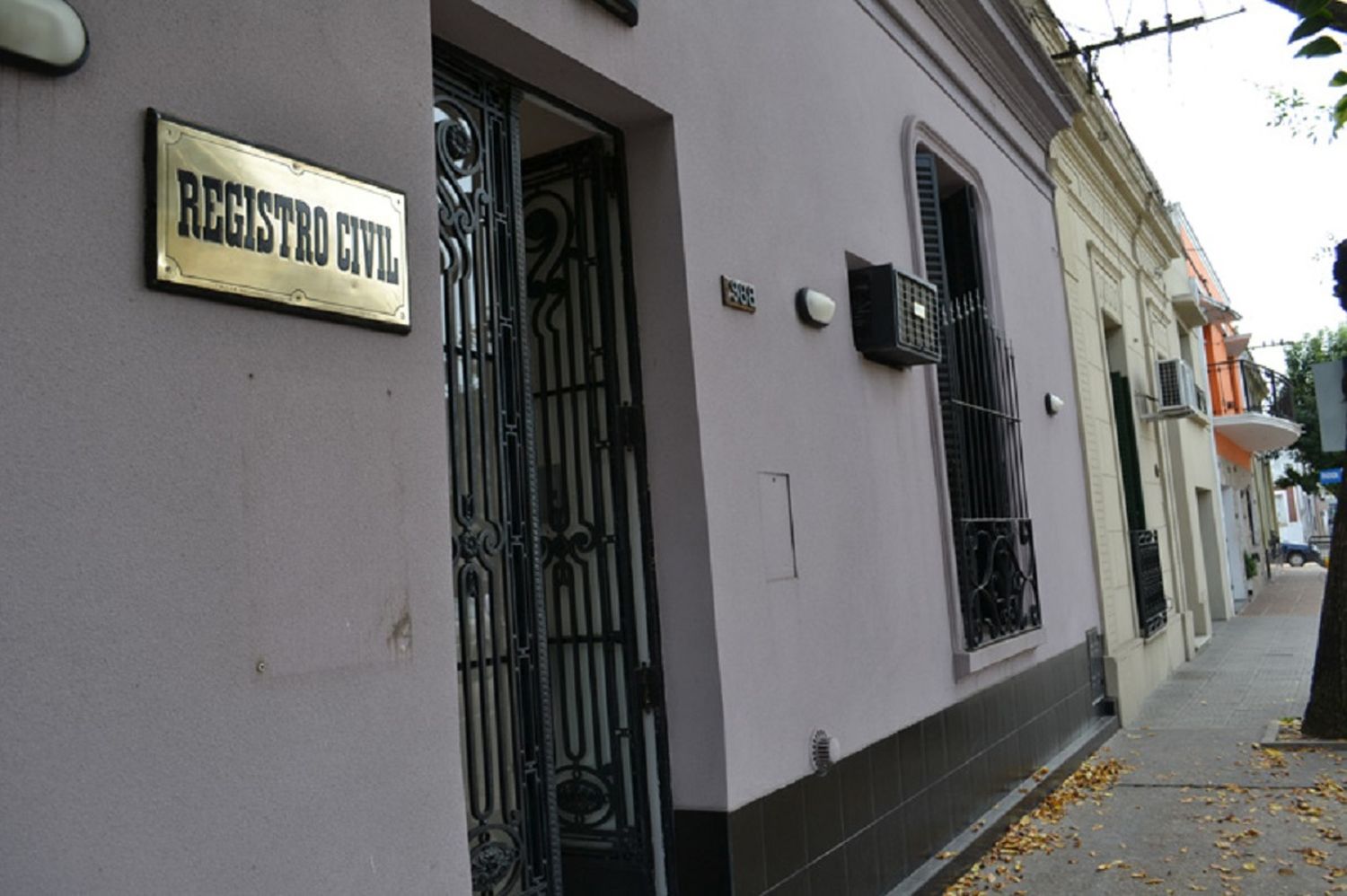 Un hombre entró a robar al Registro Civil y terminó siendo capturado en el Correo